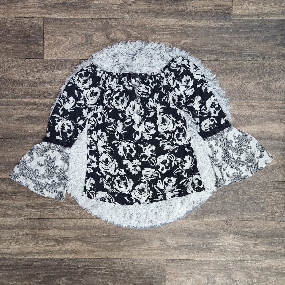 White House Black Market Blouse